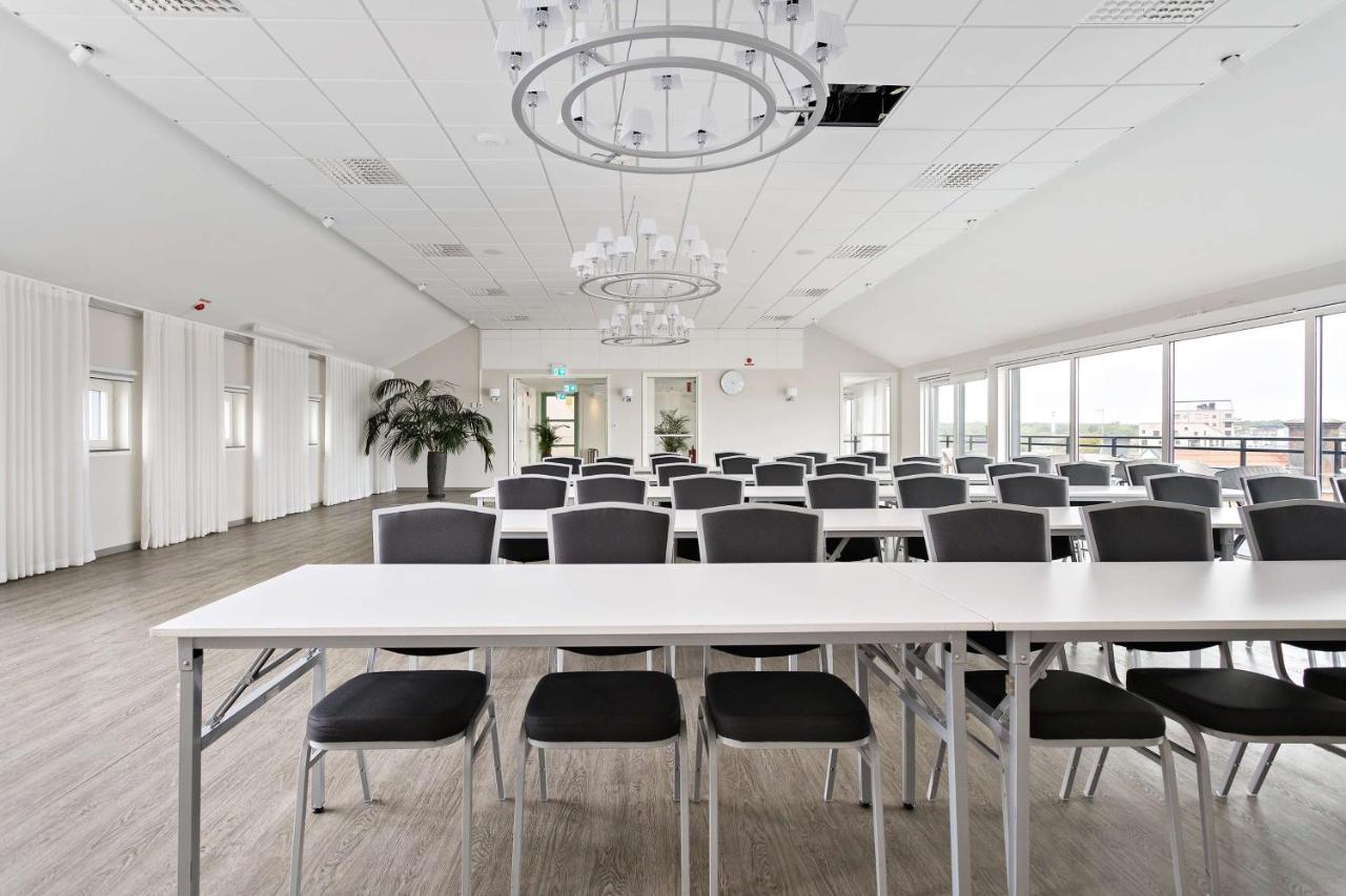 Best Western Plus Vaesterviks Stadshotell Bagian luar foto